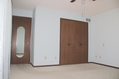 Welcome home to comfortable, convenient, and carefree living in - photo 11