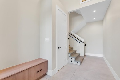 BRAND-NEW HALF DUPLEX WITH A SUITE! Located in sought-after - photo 13