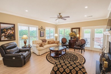 Lake life just got easier with this well-appointed condo - photo 14