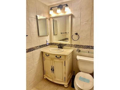 HOME SWEET HOME! Fully renovated penthouse condo right next to - photo 18