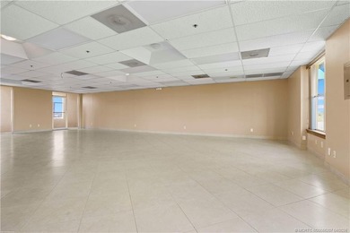 Presenting a rare opportunity to acquire a signature commercial - photo 23