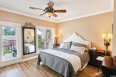 Lake life just got easier with this well-appointed condo - photo 27