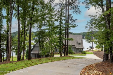 Lake Home For Sale in Alexander City, Alabama
