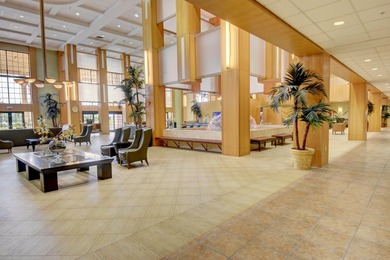 HOME SWEET HOME! Fully renovated penthouse condo right next to - photo 32