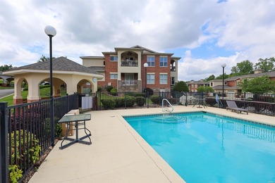 Lake life just got easier with this well-appointed condo - photo 37