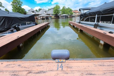 Lake life just got easier with this well-appointed condo - photo 40