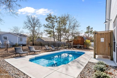 This almost new 2023 pristine open floor-plan beach home - photo 3