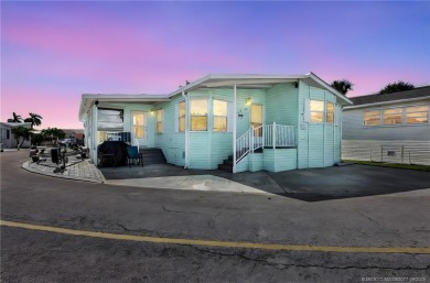 (private lake, pond, creek) Home For Sale in Jensen Beach Florida