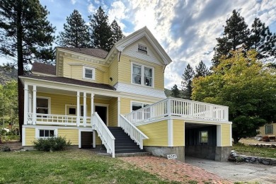 Lake Home For Sale in Floriston, California