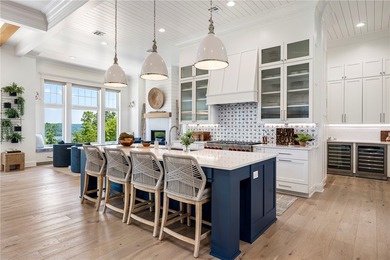 Few properties possess the setting, presence, and lifestyle to - photo 8
