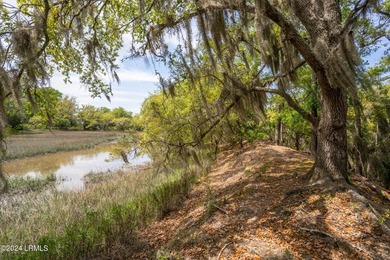 Nestled along the picturesque intercoastal waterway lies a rare - photo 11