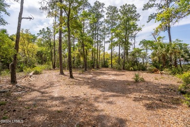 Nestled along the picturesque intercoastal waterway lies a rare - photo 18