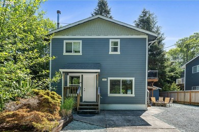 Spotlessly clean four bedroom, two bath home located a few quick - photo 2