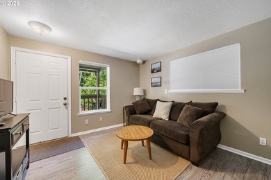 Spotlessly clean four bedroom, two bath home located a few quick - photo 5