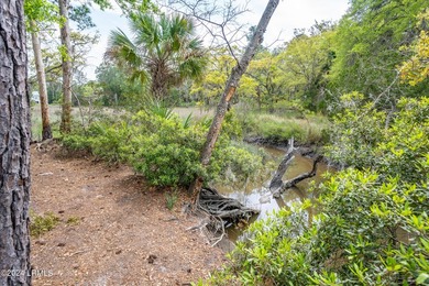 Nestled along the picturesque intercoastal waterway lies a rare - photo 27