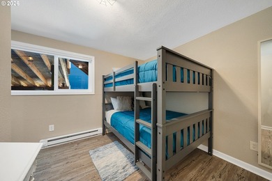 Spotlessly clean four bedroom, two bath home located a few quick - photo 7