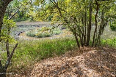 Nestled along the picturesque intercoastal waterway lies a rare - photo 29