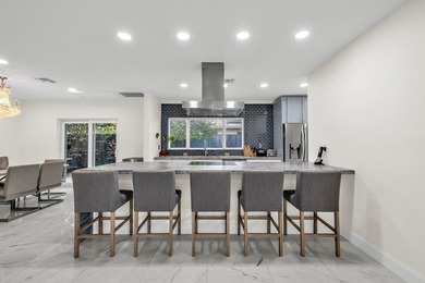 Stunning Imperial Point Home in a Prime Northeast Fort - photo 10