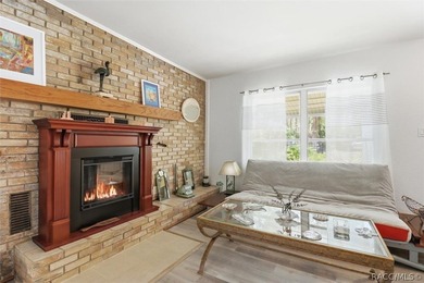 Fantastic  Opportunity! Price Improvement! Welcome home to your - photo 5