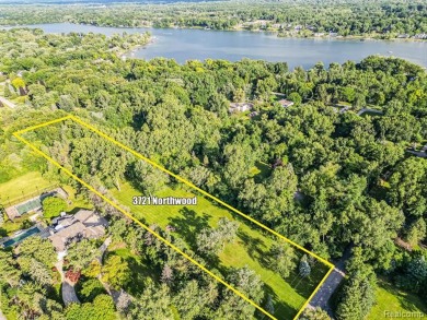 (private lake, pond, creek) Acreage Sale Pending in West Bloomfield Michigan