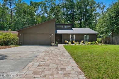Welcome home to this 3-bedroom, 2-bathroom home in Mandarin just - photo 3