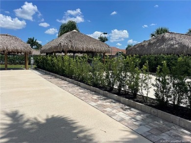 CALLING ALL PICKLE BALL PLAYERS! This beautiful lot has it all! - photo 8