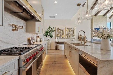 Rare opportunity in guard-gated Scottsdale Country Club, one of - photo 9