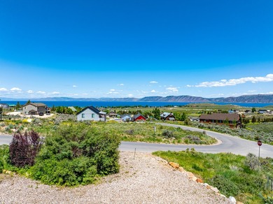 Spectacular Bear Lake Views, Year Round Comfort and Endless - photo 11