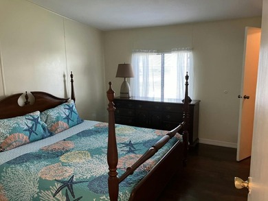 Don't miss this beauty! Eye catching interior design. Corner lot - photo 12