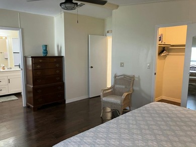 Don't miss this beauty! Eye catching interior design. Corner lot - photo 18