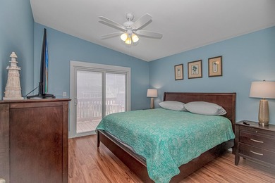 Newly renovated raised beach house located in the highly - photo 23