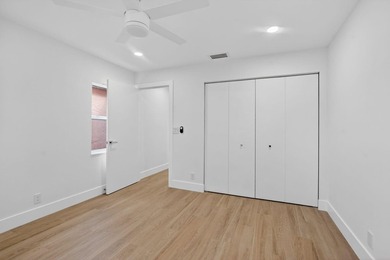 This beautifully remodeled and move-in ready 2- bedroom - photo 25