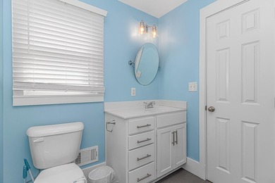 Newly renovated raised beach house located in the highly - photo 29