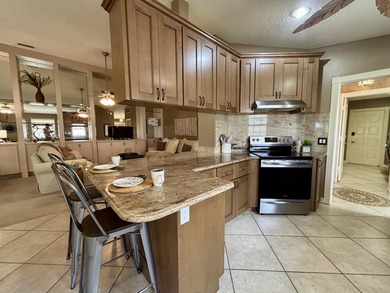 Lakefront living in the heart of St. Lucie West! This spacious - photo 9
