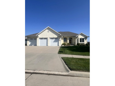 Lake Home Sale Pending in Council Bluffs, Iowa