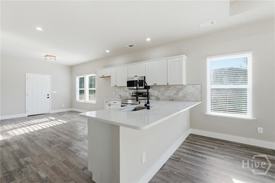 Brand New Construction. PRICED BELOW APPRAISED VALUE!!! 4 Bed, 2 - photo 8