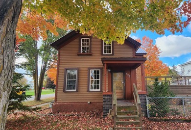 St. Lawrence River - St. Lawrence County Home Sale Pending in Ogdensburg New York