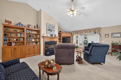 Spacious and exceptionally well-maintained home nestled in a - photo 12