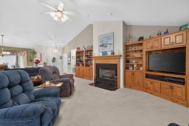 Spacious and exceptionally well-maintained home nestled in a - photo 14