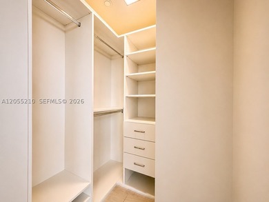 Experience sophisticated luxury living at Metropica North Tower - photo 14