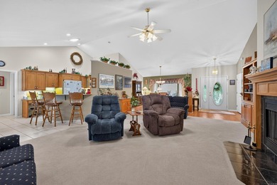 Spacious and exceptionally well-maintained home nestled in a - photo 15