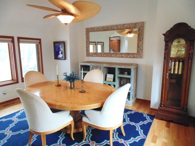 Located just steps from the beach, a quick commute to Chicago - photo 17