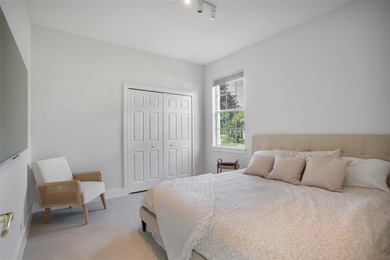 Stunning transitional home in sought after manned gated Keene's - photo 20