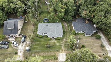 HUGE PRICE IMPROVEMENT on this 4-bedroom, 2-bath home is full of - photo 21