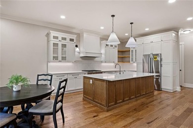 Previous Model for Laurel Canyon-Horizon with Lots of Extras! - photo 25