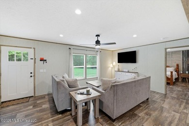 Welcome to country living at its finest! This like-new 2024 - photo 5