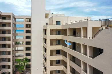 This beautifully remodeled 2-bedroom, 2-bath condo is located in - photo 31