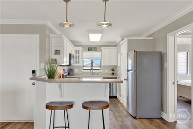 Updated 2BR/2BA 856sqft Vacation Rental Condo w/Ocean - photo 10