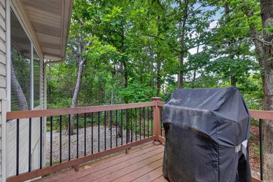 Spacious and exceptionally well-maintained home nestled in a - photo 45