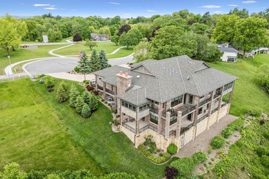 A Masterpiece of Architectural Excellence with Unrivaled - photo 2